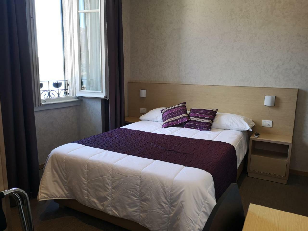 Hotel Helvetia เลซเซโน ภายนอก รูปภาพ